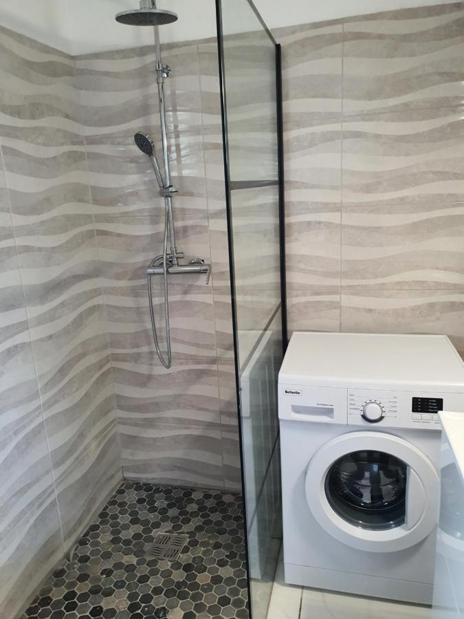 Bungalow Vacances Sainte-Rose Luaran gambar