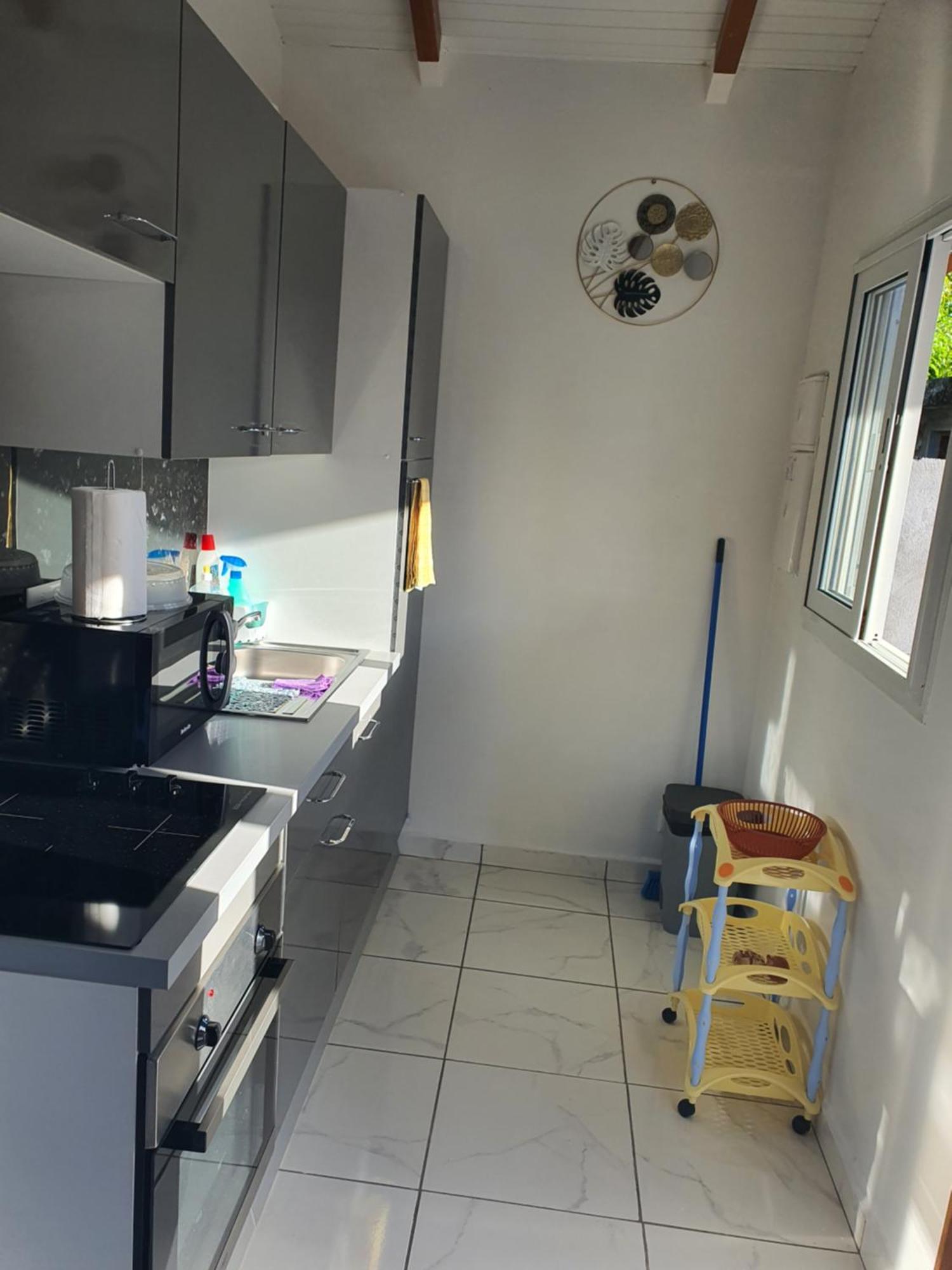 Bungalow Vacances Sainte-Rose Luaran gambar